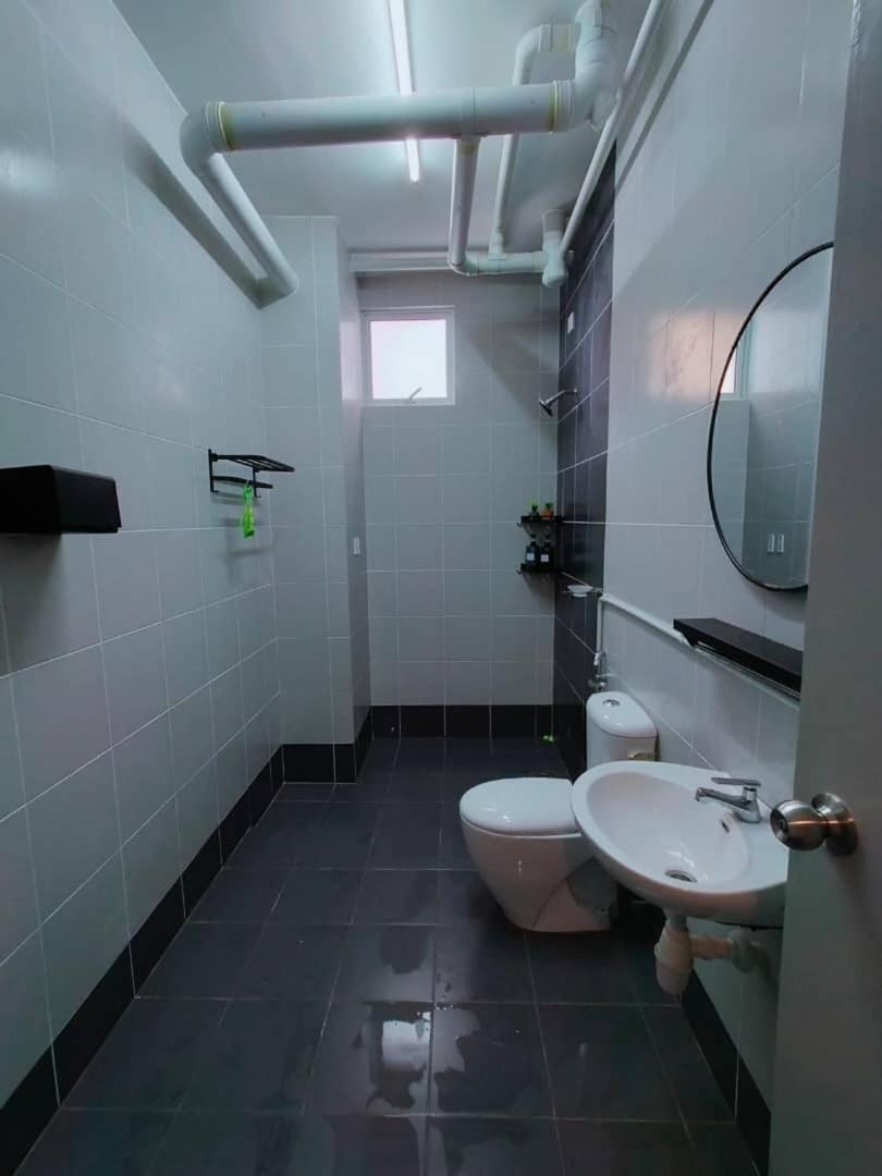 Teratak Seri Indah Apartment *